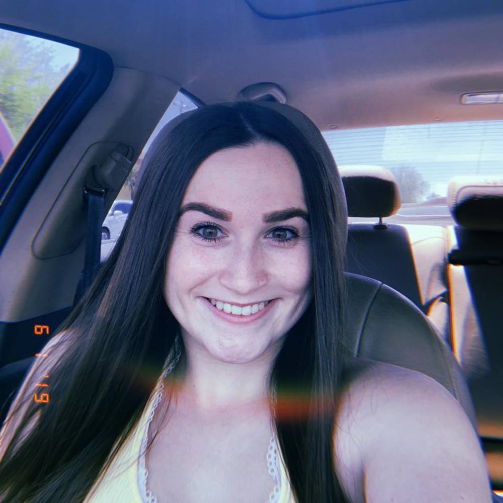 Meet your Posher, Lexi